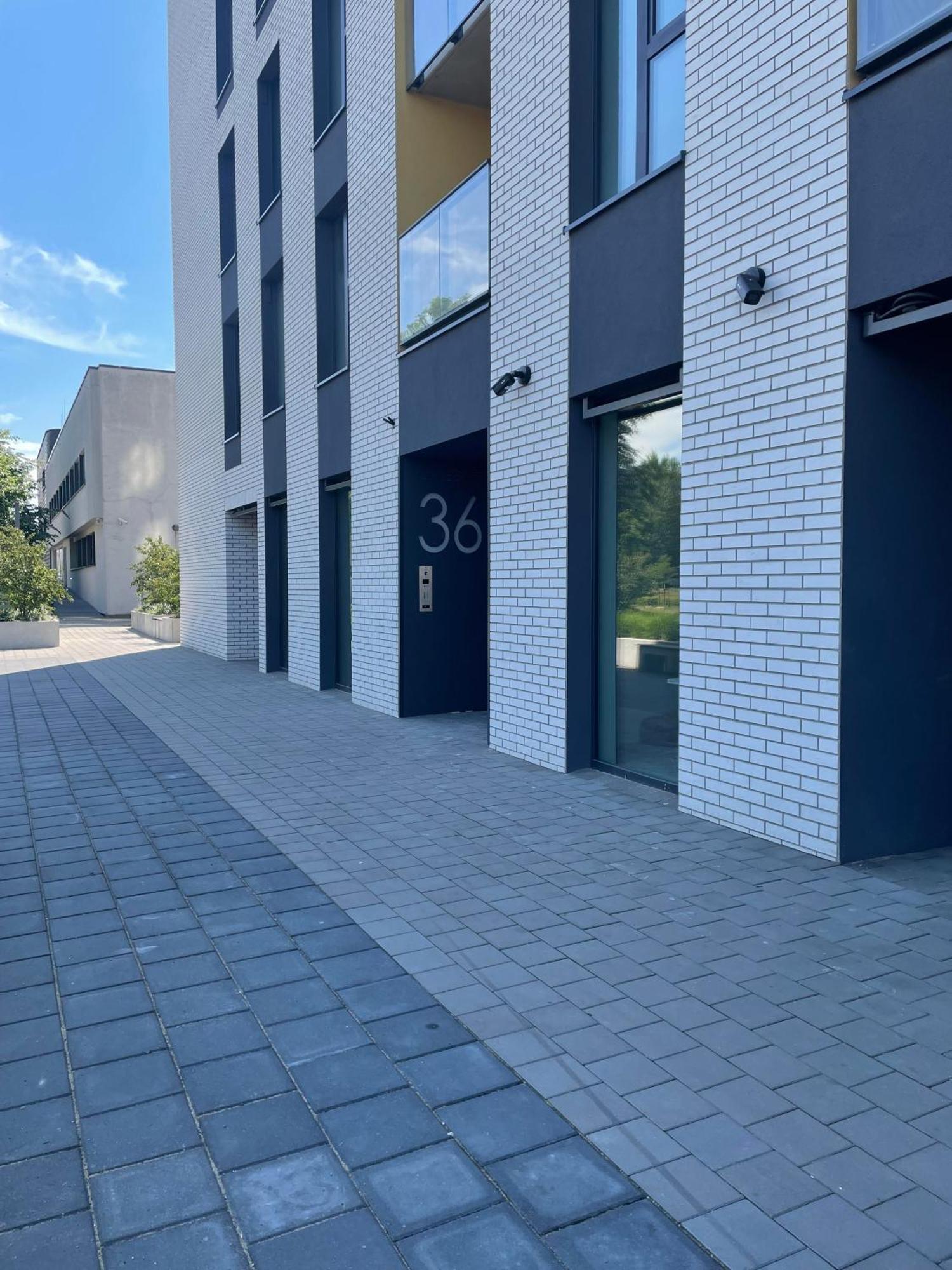 Studio Verde Legnicka Residence Wroclaw Exterior photo